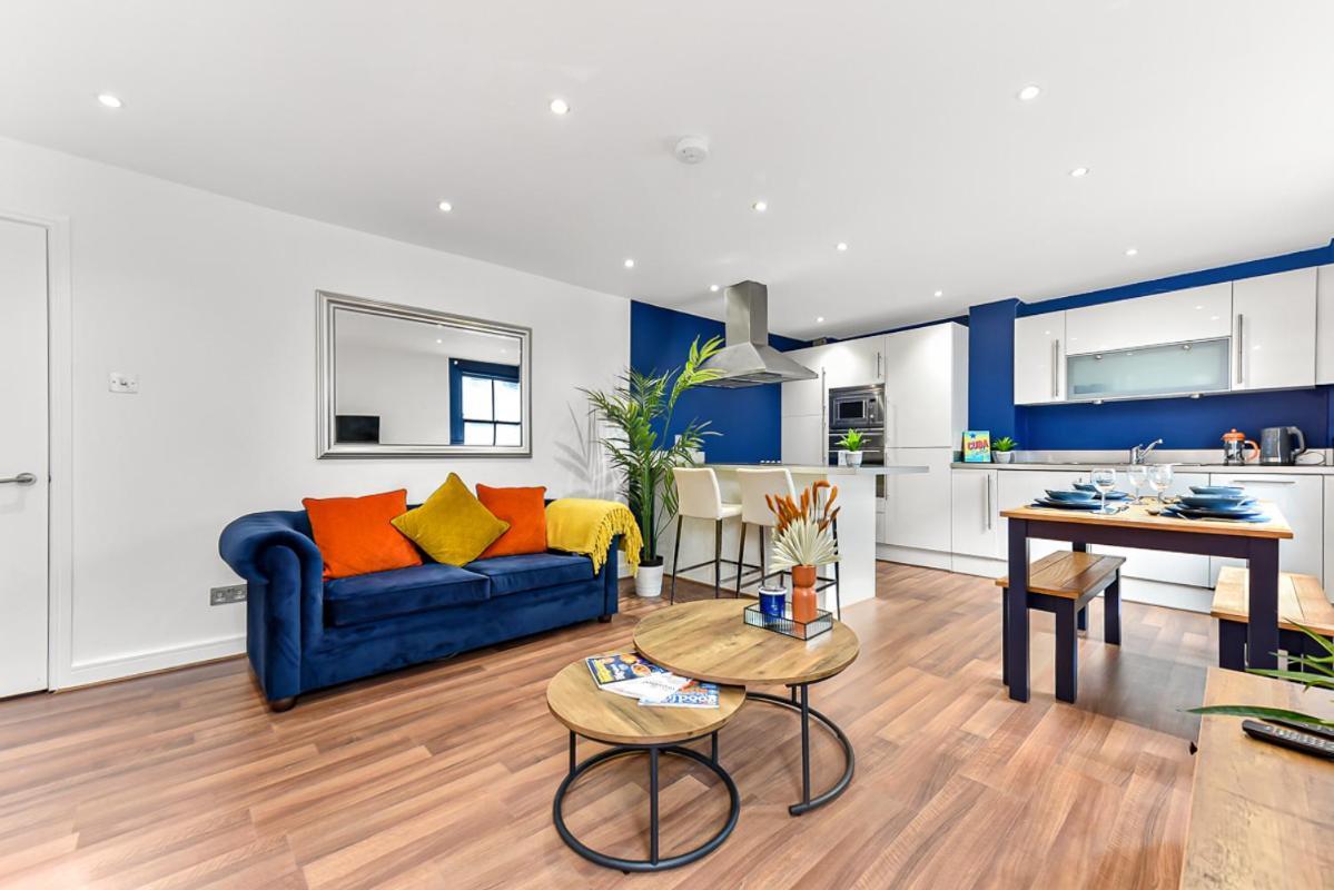 Spacious Cosy 2 Bed Flat, * Londres